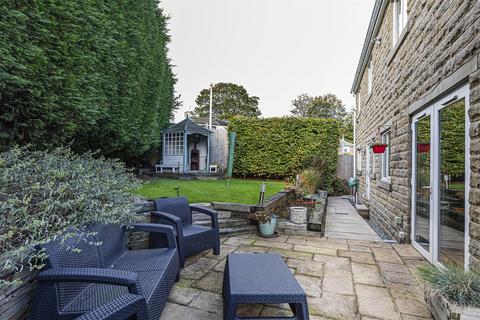 4 bedroom detached house for sale, Field Lane, Brighouse HD6