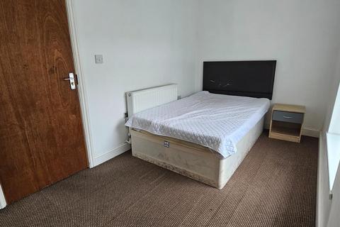 House to rent, King Street, Pontypridd