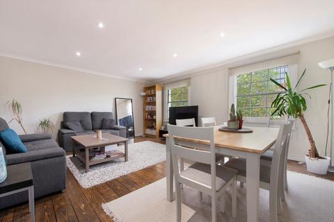 2 bedroom flat to rent, Queensbridge Road, London E2