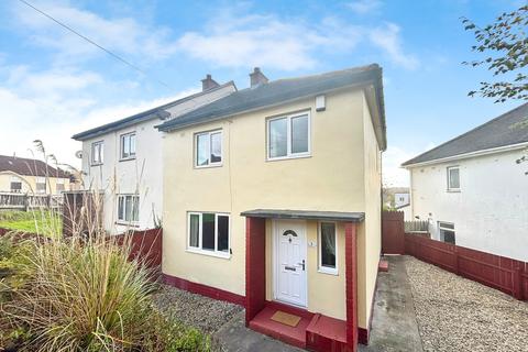 undefined, Hallow Drive, Throckley, Newcastle upon Tyne, NE15