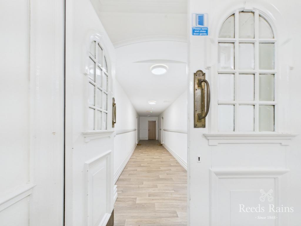 Communal Landing