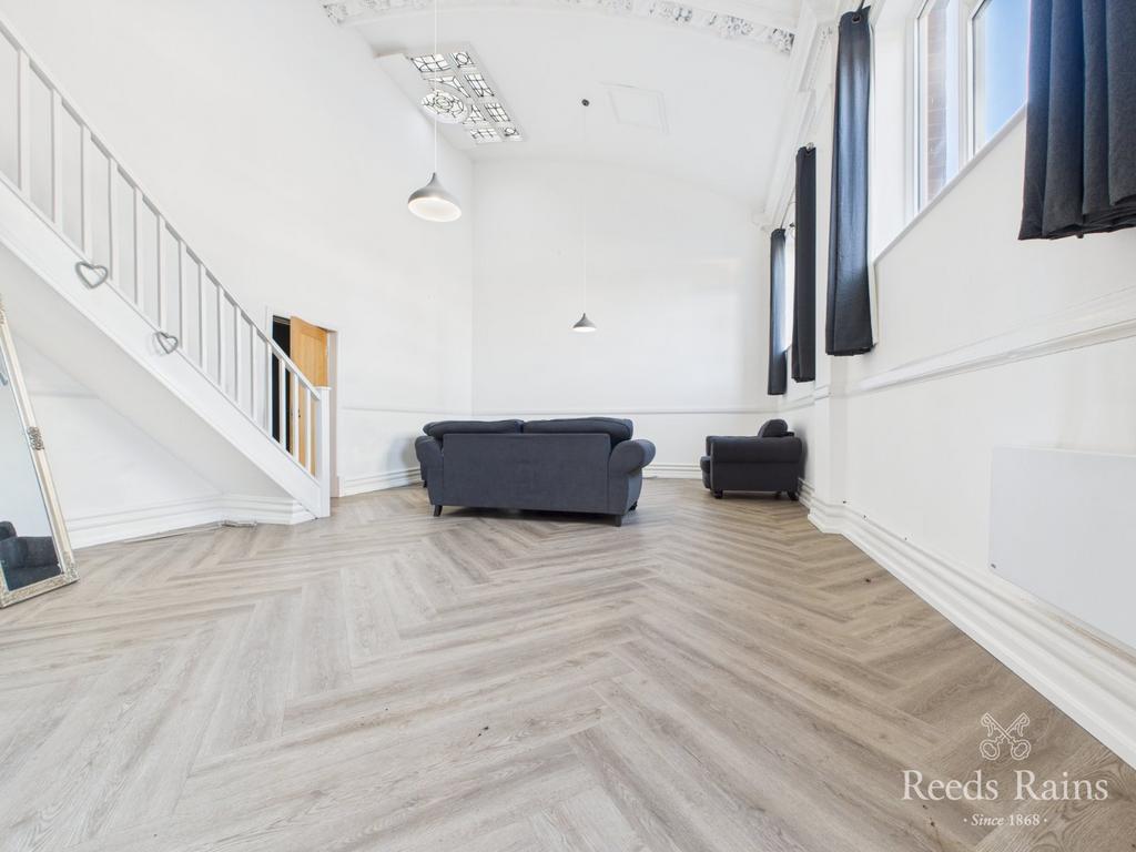Sitting/Dining Room