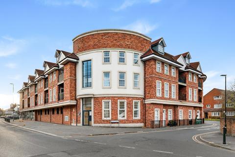 undefined, Wokingham RG40