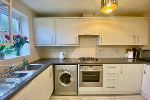 3 bedroom townhouse for sale, Harn Road, Hampton Centre, Peterborough