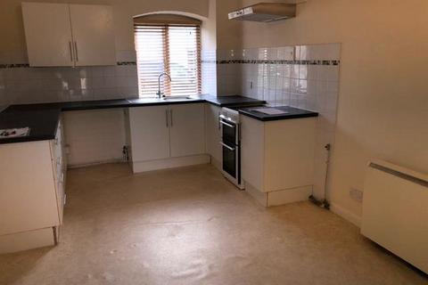 3 bedroom apartment to rent, Sherborne Street, Lechlade