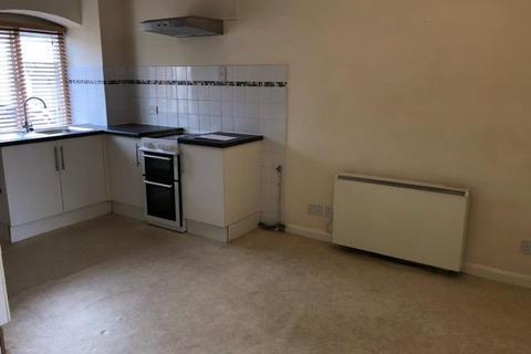 3 bedroom apartment to rent, Sherborne Street, Lechlade