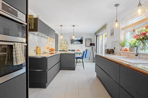 undefined, Raleigh Road, Barnstaple EX31