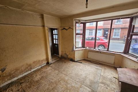 3 bedroom end of terrace house for sale, 43. Hodder Avenue, Blackpool FY1 6NS