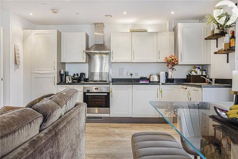 2 bedroom flat for sale, Renwick Drive, Bromley, Kent, BR2