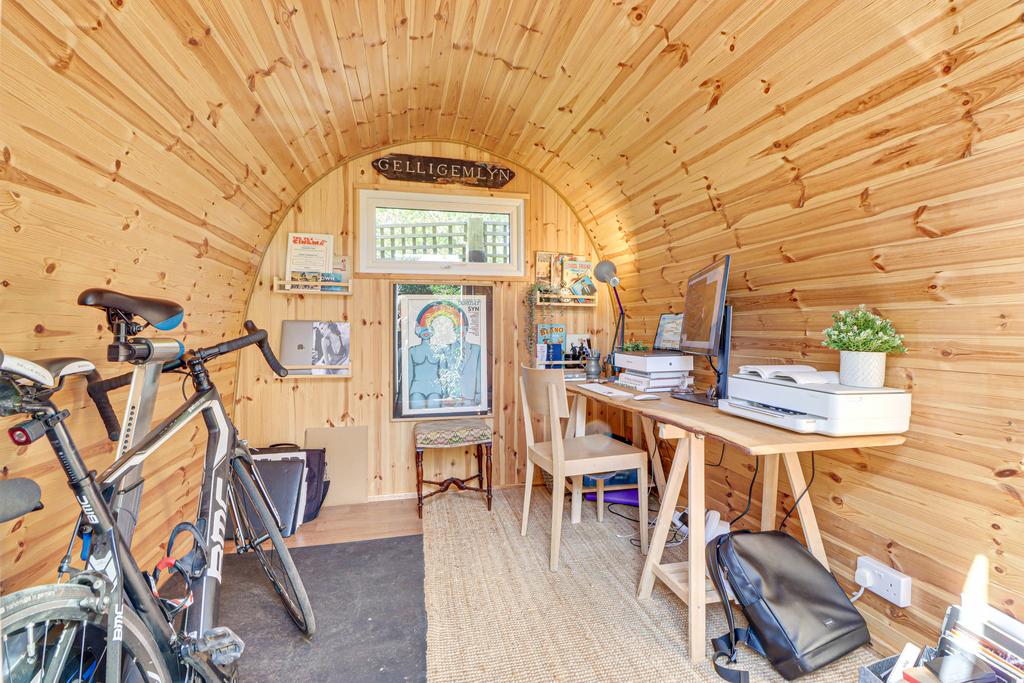 Garden Office