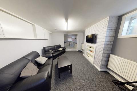 undefined, Headingley Avenue, Leeds LS6