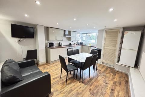 5 bedroom house to rent, Brudenell View, Leeds LS6