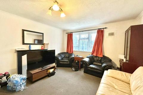 undefined, Staines Road, Hounslow