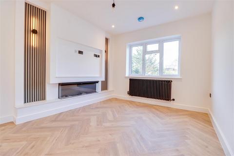 undefined, London Road, Leigh-on-Sea SS9