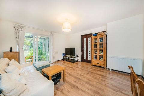 undefined, Braybourne Drive, Isleworth TW7