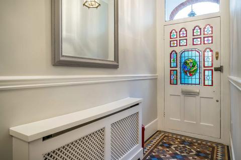 undefined, Clapham Common North Side, London SW4