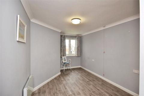 undefined, McLay Court, Cardiff CF5