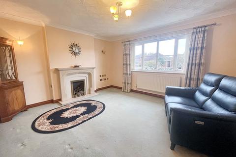 3 bedroom detached bungalow for sale, Meadow Court, Towyn, Abergele, LL22 9LE