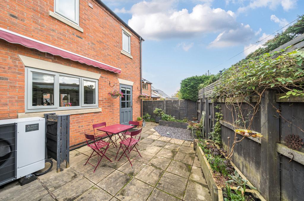 1370683-2-68f8b5f...