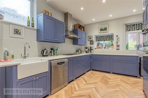 4 bedroom semi-detached house for sale, Top Street, Oldham, Greater Manchester, OL4