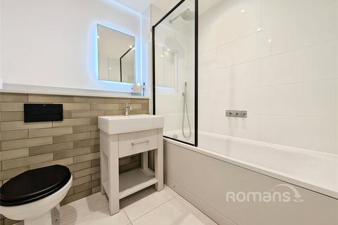 2 bedroom flat to rent, Joseph Huntley Walk, Reading, RG1