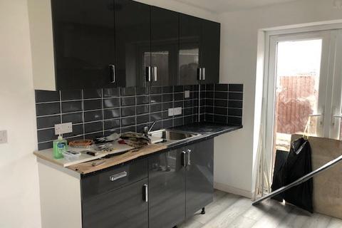 undefined, Luton, LU4