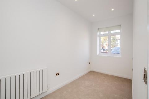undefined, Sunny Gardens Road, Hendon, NW4