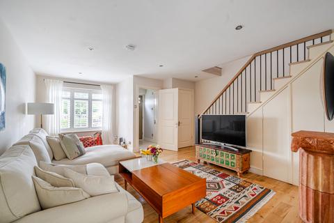undefined, Hillcrest, Weybridge, KT13