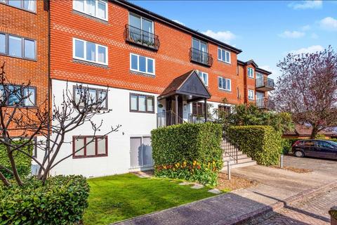 undefined, Great Heathmead, Haywards Heath, West Sussex