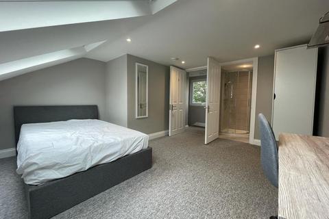 6 bedroom terraced house to rent, Hove, East Sussex BN3