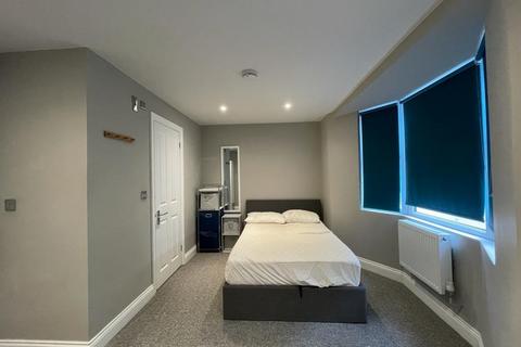 6 bedroom terraced house to rent, Hove, East Sussex BN3