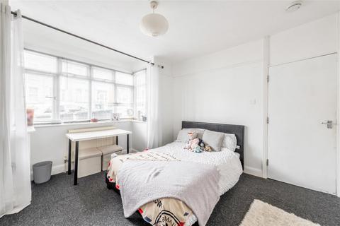 undefined, Milner Road, Brighton