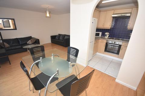 undefined, Stretford Rd, Hulme, Manchester,  M15 4AY