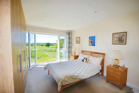 undefined, Hunger Hill, East Stour