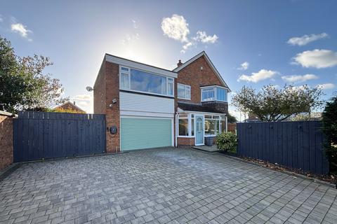 4 bedroom semi-detached house for sale, Western Way, Whitley Bay, Tyne & Wear, NE26 1JE