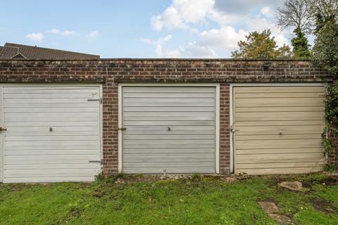 undefined, Carey Road, Berkshire RG40