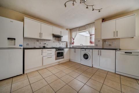 undefined, Carey Road, Berkshire RG40
