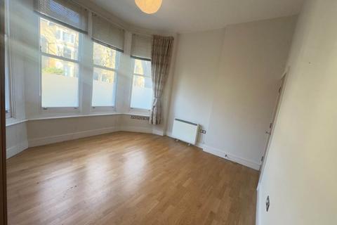 undefined, 17 Breakspears Road, London,