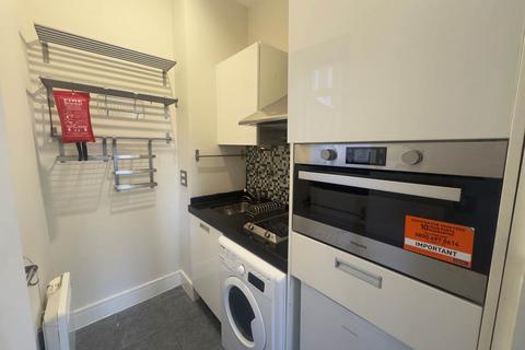 undefined, 17 Breakspears Road, London,
