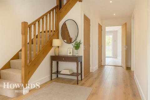 undefined, Catalina Close, Halesworth