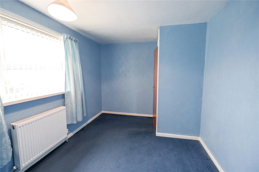 Bedroom 2 (2)
