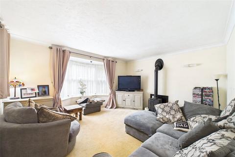 undefined, Hitherhooks Hill, Binfield, Berkshire, RG42
