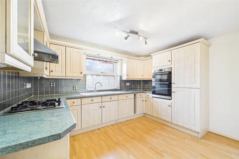 4 bedroom detached house to rent, Hitherhooks Hill, Binfield, Berkshire, RG42