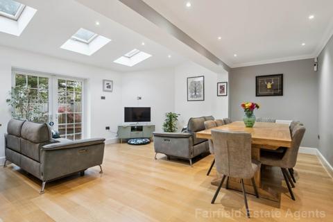 4 bedroom semi-detached house for sale, Huntercrombe Gardens, South Oxhey