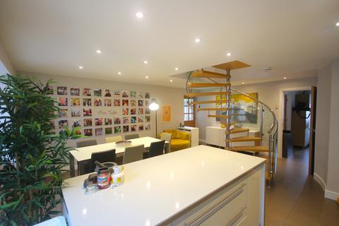 undefined, Castle Hill, Lostwithiel PL22