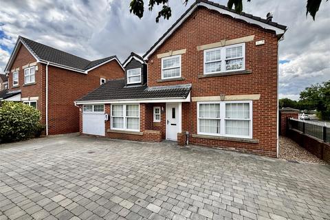 Silkstone Close, Garforth, Leeds