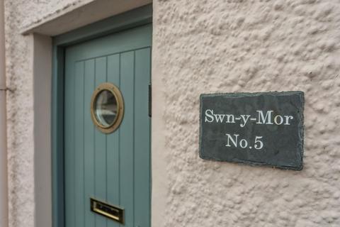 undefined, Wexham Street, Beaumaris