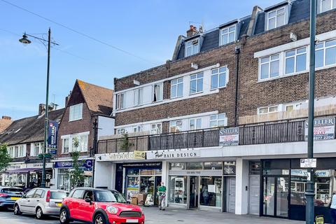 1 bedroom flat to rent, High Street, Whitton