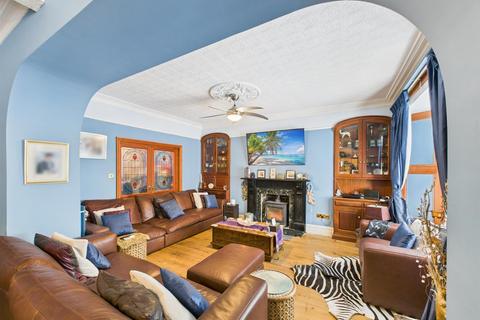7 bedroom detached house for sale, Elkington Road, Burry Port