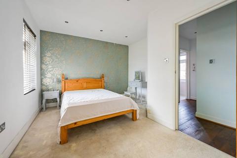 undefined, East Ferry Road, London, Canary Wharf, London, E14